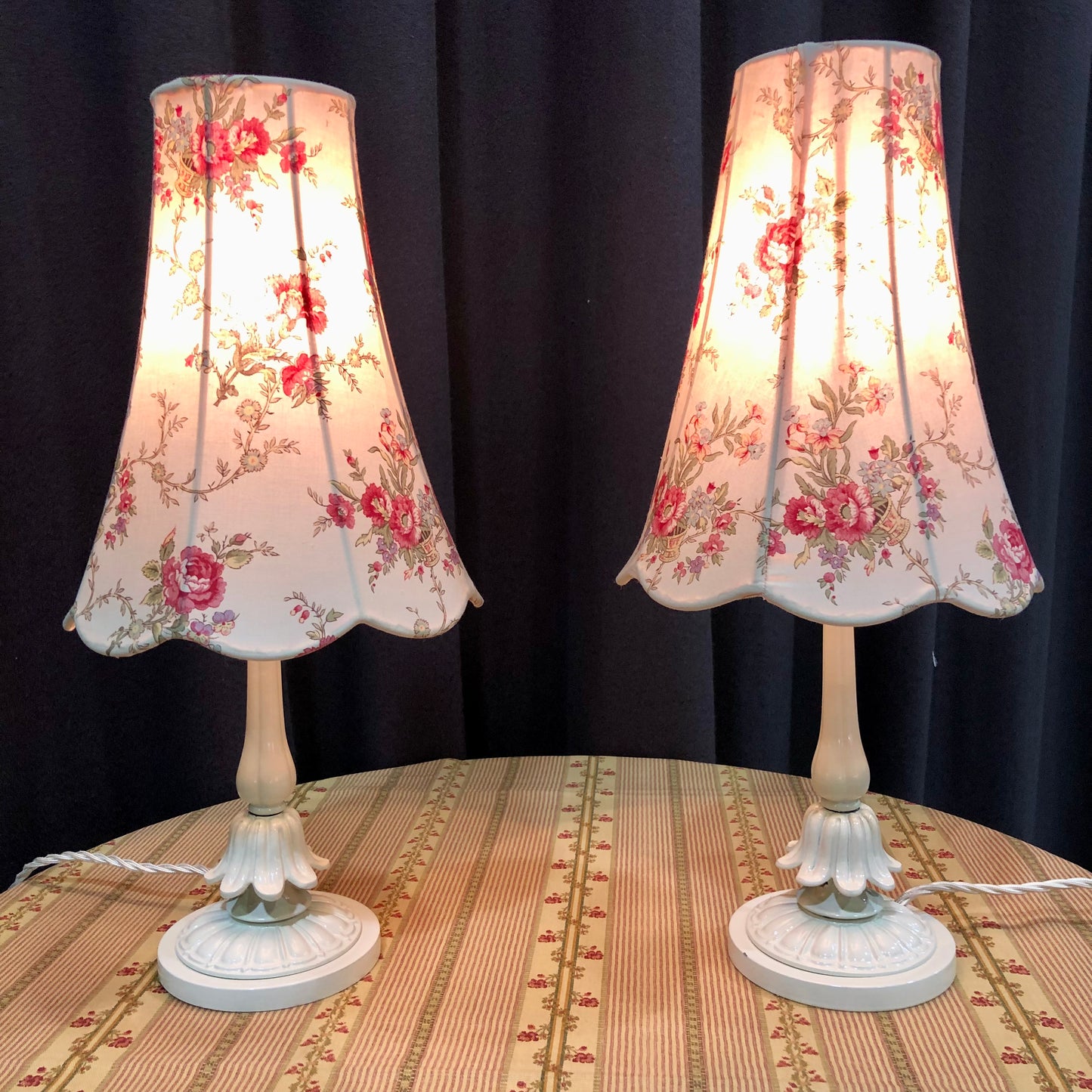 PAIR OF ANTIQUE TABLE LAMPS