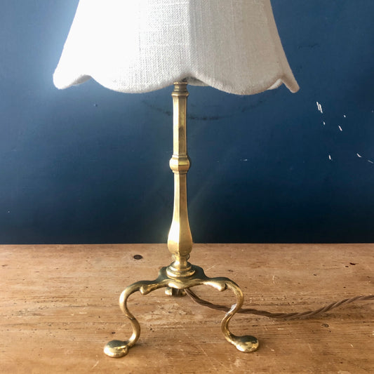 PULLMAN LAMP - ANTIQUE