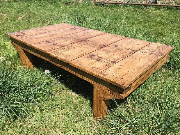 VINTAGE STILLAGE COFFEE TABLE